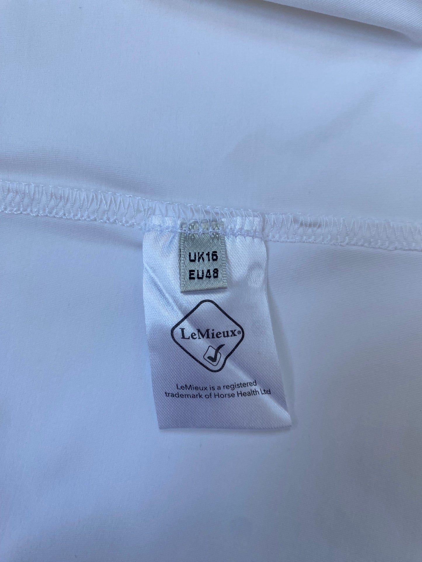 Le Mieux Sleeveless Show Shirt UK16